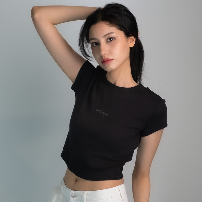 캘빈클라인 CK 여자 모노그램 로고 베이비 크롭 티셔츠