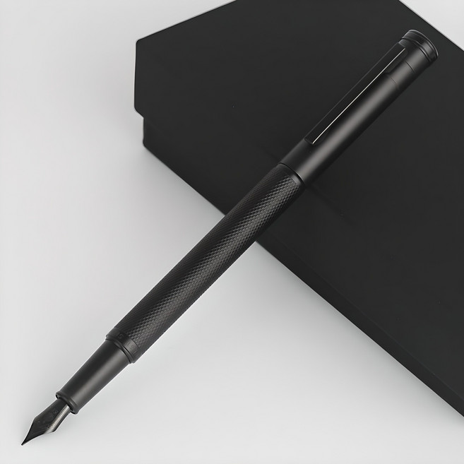 홍디안 만년필 포레스트 선물용 이니셜 고급 명품 교수님 여자 선물 입문용 펜, 블랙, EF