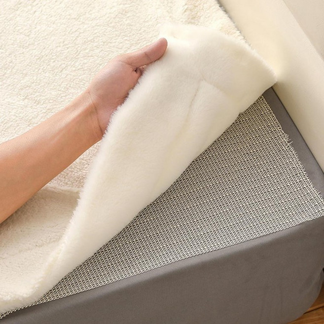 미끄럼방지패드 잘라쓰는 메쉬 이불고정패드 방석 50x50cm 실리콘패드