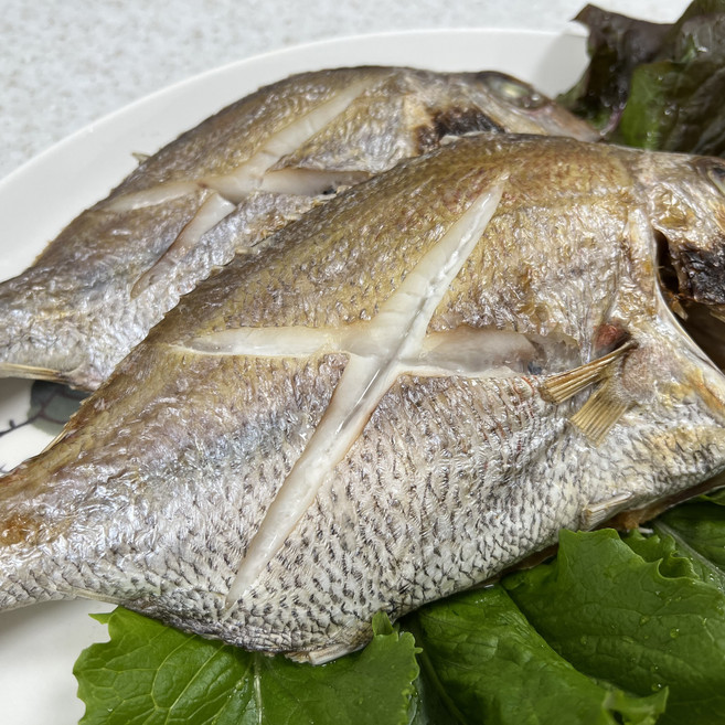 경영푸드 국내산 자연산 반건조 참돔, 1세트, 국내산 반건조 참돔(25cm 내외) 5마리