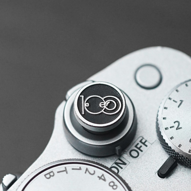 카메라 금속 핫슈 커버 소프트 릴리스 버튼 Olympus E-M1O-M1 Nikon D850 ZFC Z8 Canon R5 R3 Sony A7C2 A7M4 Fujifilm XT50, D. sticky type for sony, 1. shutter button only, 1개