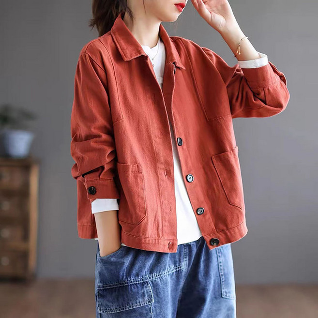 ROYALBELLE 여성 카라넥 단추 장식 루즈핏 긴팔 캐주얼 데일리 포켓 디테일 면 소재 자켓 점퍼 A0082903
