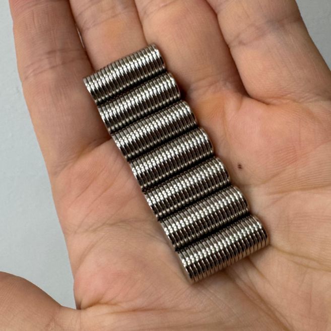 D8*1T 네오디움 원형자석 ND 지름 8mm x 두께 1mm [니즈], 140개