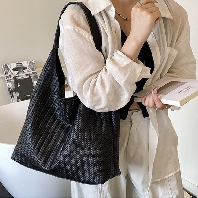 상상디앤에이 가죽 숄더 보부상 빅사이즈 데일리 호보백