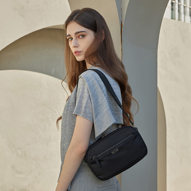 엘르 나일론 미니 경량 데일리 숄더백 크로스백 레이