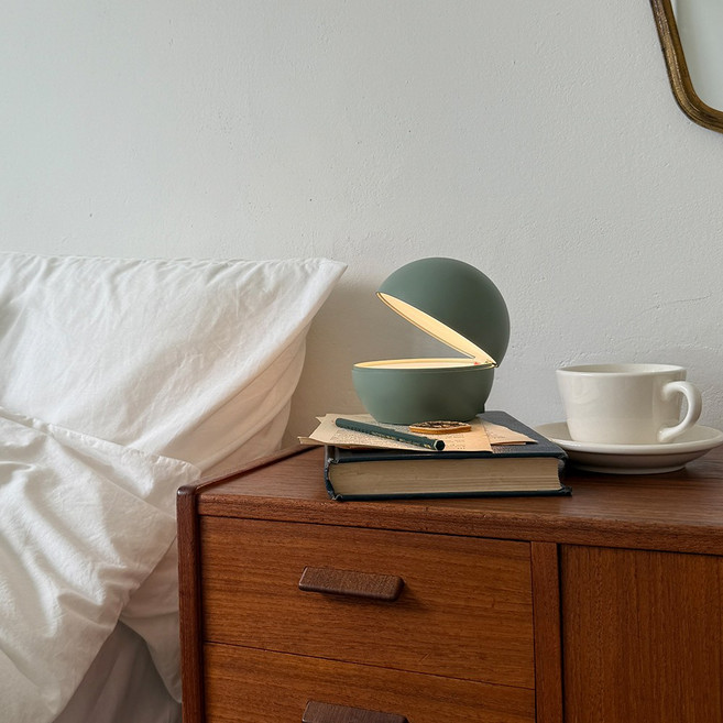 UBIQUA GOOD NIGHT 유비콰 무드등 인테리어 조명 LED 충전식 포터블 테이블 램프 디밍, 시그널블랙 323202