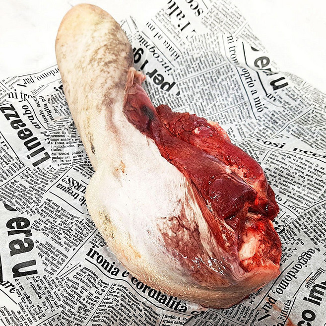 (배터짐) 통 알 우설 소혀 (일요일&당일발송), 2개, 호주산 통알 우설1.2-1.8kg