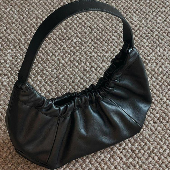 黑色褶皺雲朵包 設計感小眾單肩腋下包