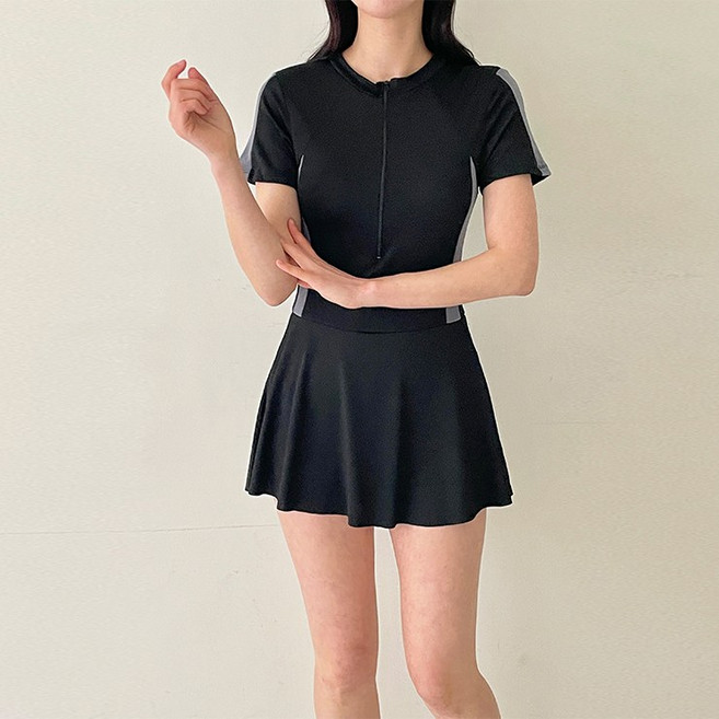 마쿠쿠 반팔 래쉬가드 레쉬가드 원피스 수영복 여성 여자, 블랙