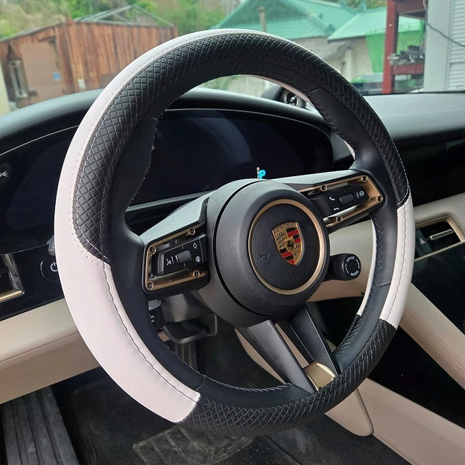 픽커리 논슬립 3D 자동차 운전대 핸들 커버, 화이트