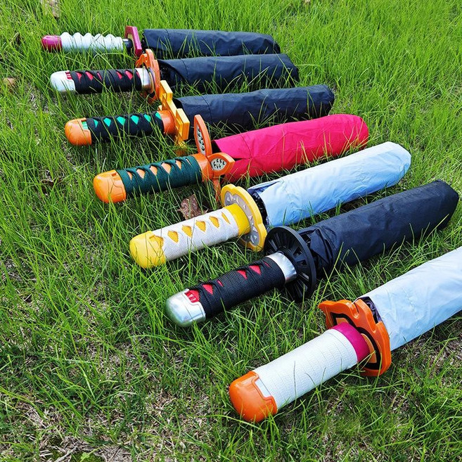 귀멸의 칼날 우산 애니메이션 삼단 우산 단색 맑은 날과 비오는 날 우산 접이식 선크림 자외선 차단 양산 [세상의모든피플]