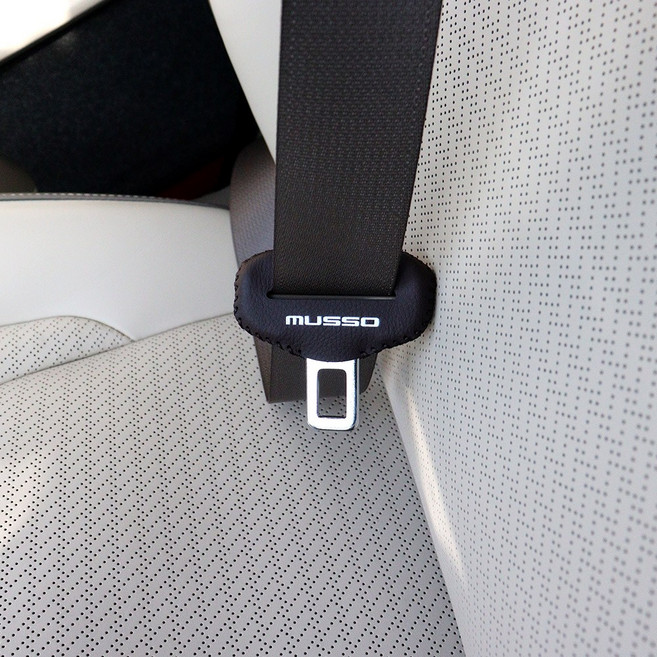 비브랜드(와이앤유)전차종 호환 로고 포인트 안전벨트 가죽 클립 커버 실내 충격방지 용품 무쏘 신형 호환, 와인