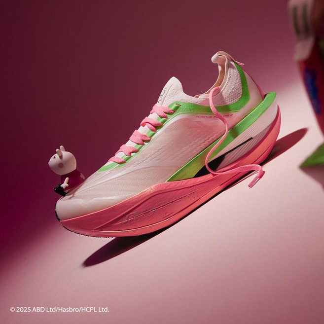 361도 퓨리어스 퓨처2.0 카본러닝화 Suzy