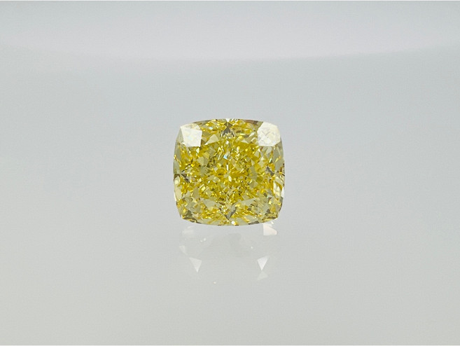 2.37克拉 枕型 黃彩鑽 FANCY VIVID YELLOW / VVS2, 1個