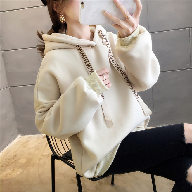 TIMEPURE 봄 가을 루즈핏 레터링 후드 기모 긴팔 맨투맨 여자 캐주얼 상의 여성의류 포근한 데일리룩 트렌디 여성 후드티 학생룩 캠퍼스룩