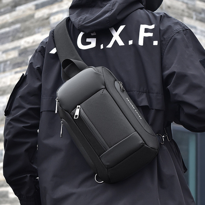 세코라 남성 캐주얼 크로스백 여행 통근용 슬링백