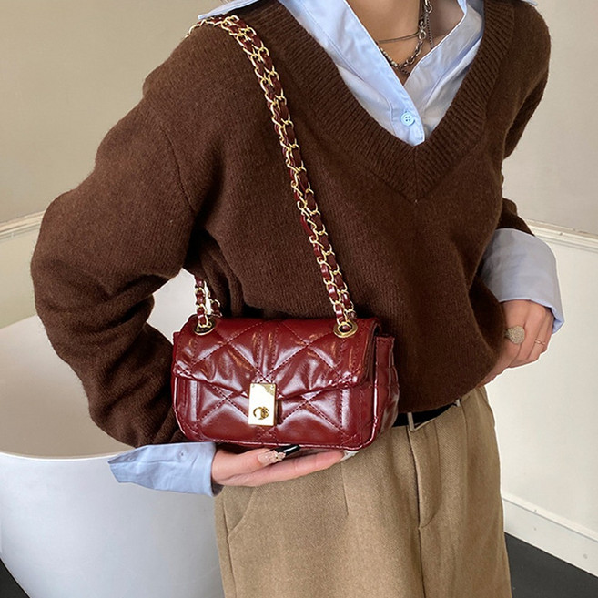 모던허니 여성 퀄팅 체인 미니 크로스 숄더백