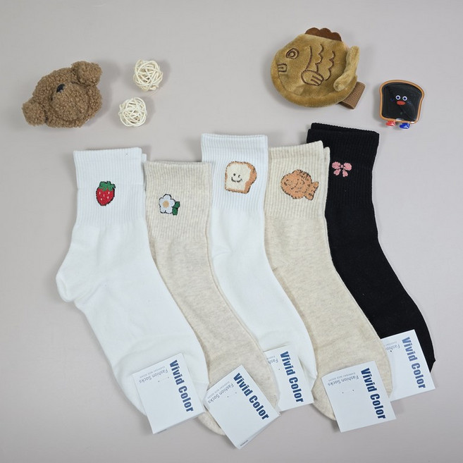 국산 여자 학생 중목 귀여운 캐릭터 양말 교복 여성 면 캐주얼