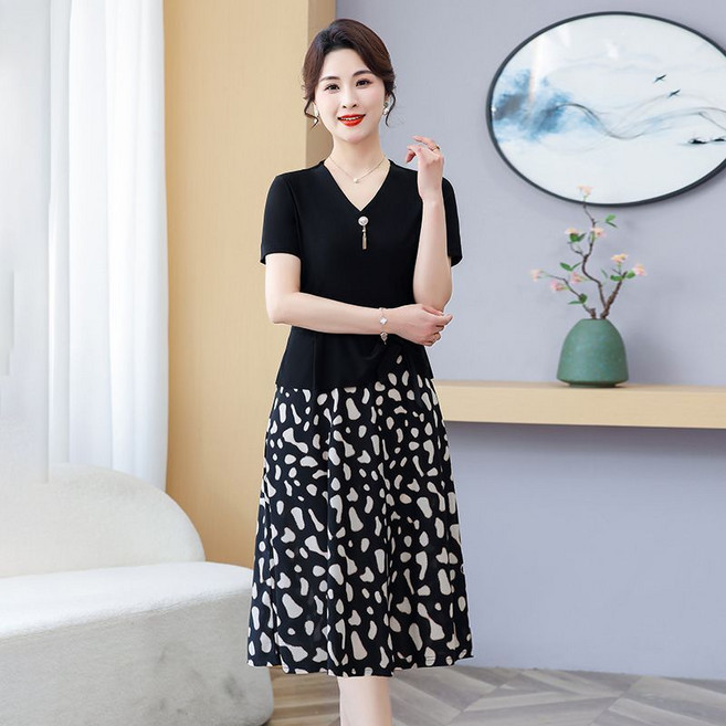 Skyciky고급스러운 엄마 여름옷 패션 원피스 중장년 여성 빅사이즈 서양풍으로 배를 가리고 날씬해 보이는 스커트NN115