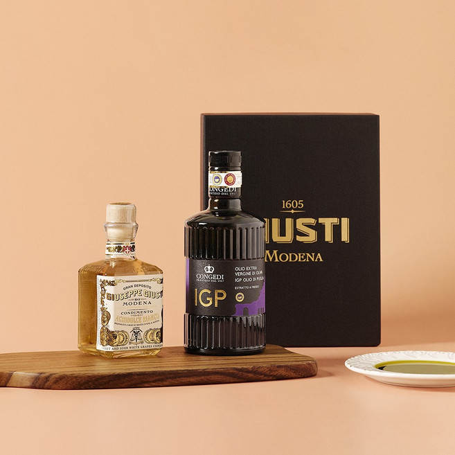 주세페주스티 화이트 큐빅 발사믹식초+콘제디 IGP 올리브오일 500ml세트, 1세트, 750ml