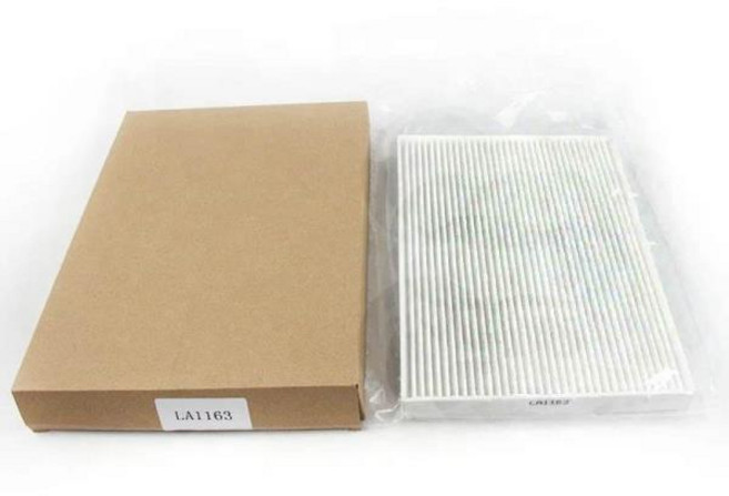 볼보 르노 트럭 에어컨 필터 요소 A/C OEM 84813190 82354791 7482379897 23515346 E3938LI에 적합