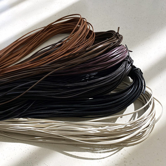 가죽1번지 국내제작 3mm 부티 가죽끈 통통한 가죽줄23color, 1개, 다크브라운