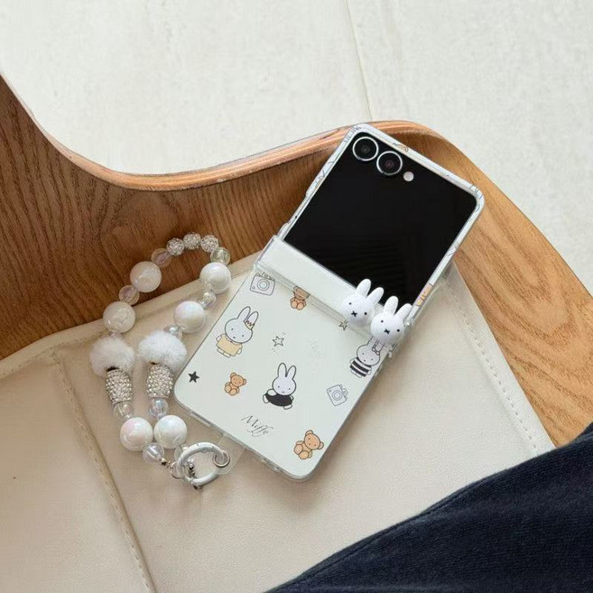 귀여운 입체 캐릭터 미피 갤럭시 Z플립 3/4/5/6/7 케이스 +핸드폰줄