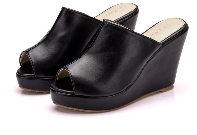 투니스 가죽 유니크 오픈 토 웨지 슬리퍼 10cm