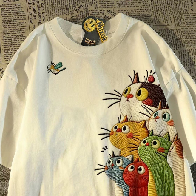 Nuxok 日系貓咪仿刺繡T恤, 1個, 815 看蟲子貓 白色2XL 135-165斤
