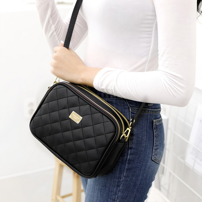 FROMHEAVEN Lussen 菱格紋女士迷你斜背包, 黑色