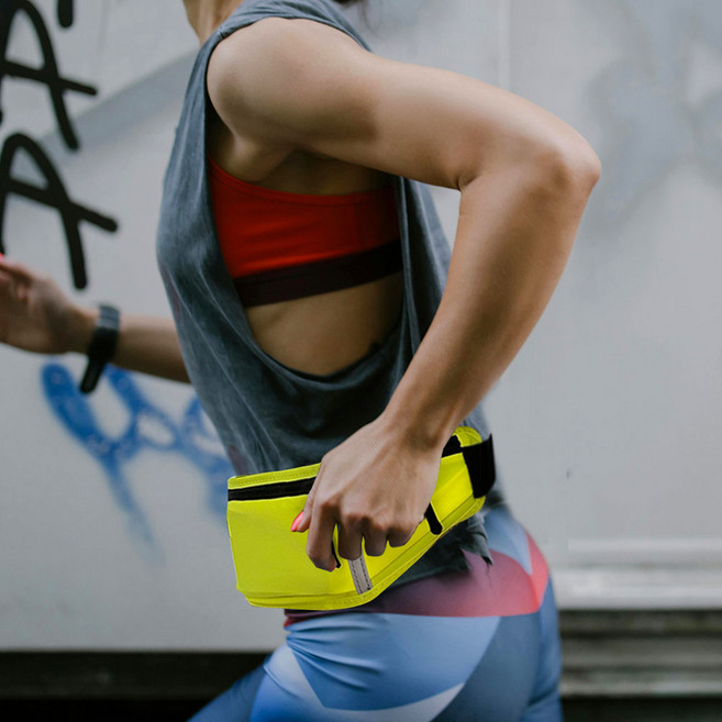 기저귀보다 가벼운 러닝힙색, 형광, 1개