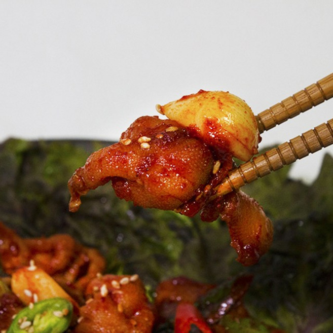 캠핑음식 대구 돼지 막창 400g 곱이꽉찬 부산물 구이 생 냉동 소막창 불막창 무뼈닭발 껍데기, 05 국내산 양념무뼈불닭발350g, 1개