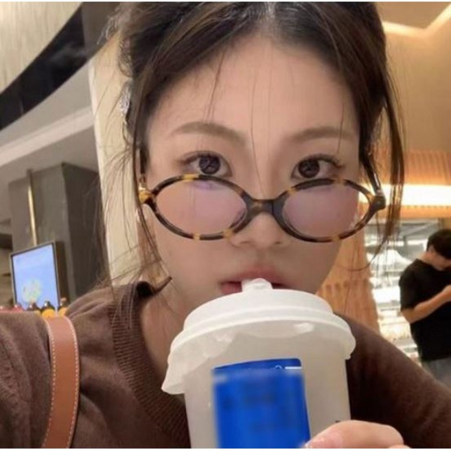 패션 긱시크 안경 y2k 오벌형 타원형 안경 오버핏 동글이 뿔테안경 선글라스