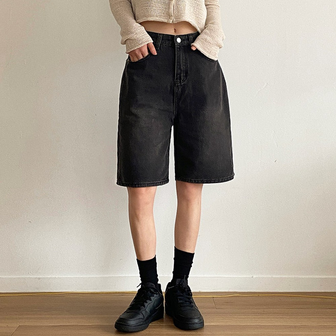 잇진 여성 와이드 5부 청반바지 워싱 데님 버뮤다 팬츠