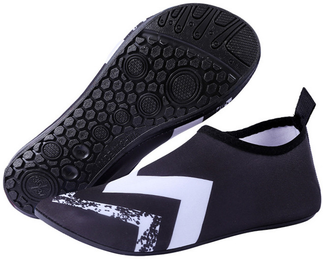 沙灘鞋襪男女成人浮潛涉水溯溪潛水游泳鞋軟底防滑防割赤足貼膚鞋, 1個, 沙灘鞋-黑拼灰色