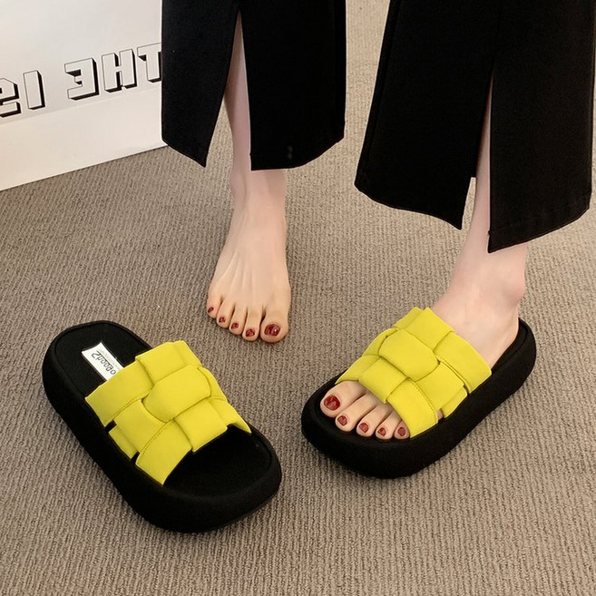 여성 폭신폭신 발편한 쿠션 통굽 꼬임 꽈배기 여름슬리퍼 네온