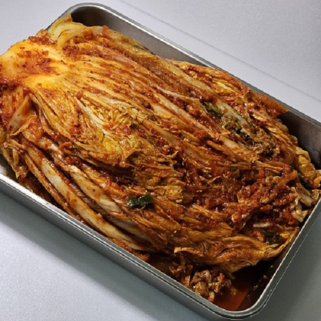 배추 포기김치 100% 국내산 생김치 HACCP 인증 2KG, 1개