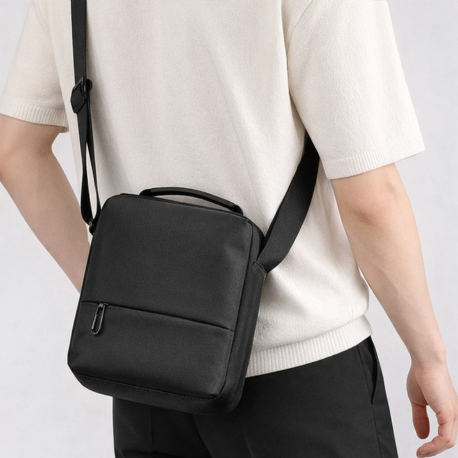 티모바 남자 가방 크로스백 메신저백 가벼운 여행용 미니 슬링백
