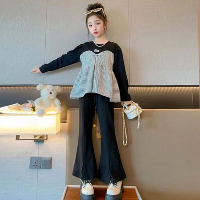 헬로가든 가로줄나팔 상하복