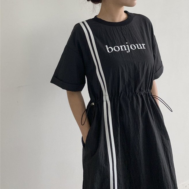 [행복여] 스포티 띠줄 배색 레터링 아노락 루즈핏 반팔 원피스
