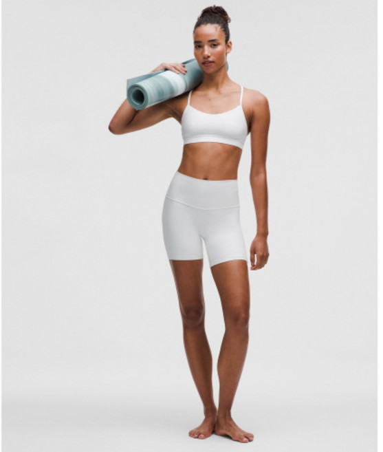 룰루레몬 LULULEMON Align 하이라이즈 쇼츠 6inch WHT LW7CK4S-0002 158402