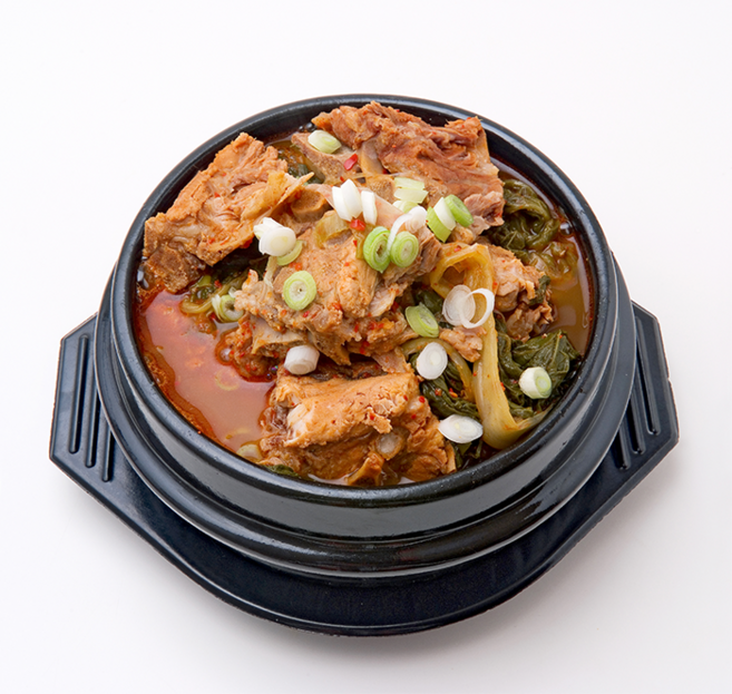 육돈 살많은 국내산 한돈 감자탕용 뼈찜용 돼지 등뼈 10kg 대용량