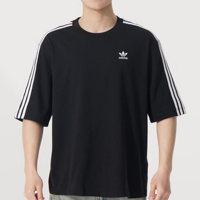 아디다스 남성 오버사이즈 반소매 티셔츠 IZ1832
