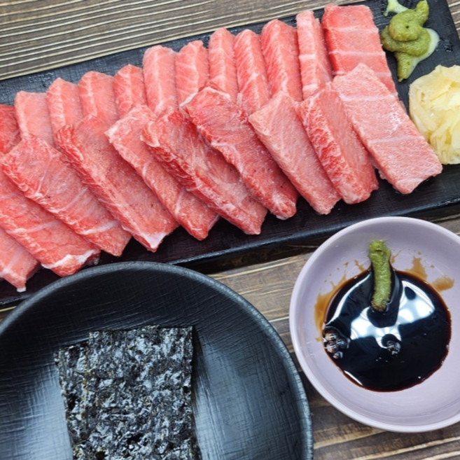 당일조업 프리미엄 참치 세미도로 필렛 (참치 배꼽살+대뱃살), 1세트, 500g 내외