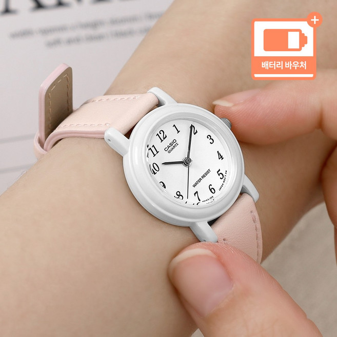 카시오 시인성 좋은 심플 디자인 미니 파스텔컬러 여자 수능 학생 아날로그 시계 + 배터리 바우처