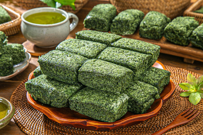 제철밥상 향긋한 진도쑥 쑥설기 1kg 10개입 쫀득쫀득 해풍 쑥떡 쑥백설기 카스테라설기