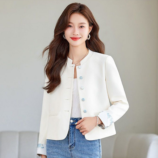 TKX 여성 봄 가을 간절기 단추 장식 라운드넥 자켓 심플 배색 디자인 정장 스타일 짧은 상의