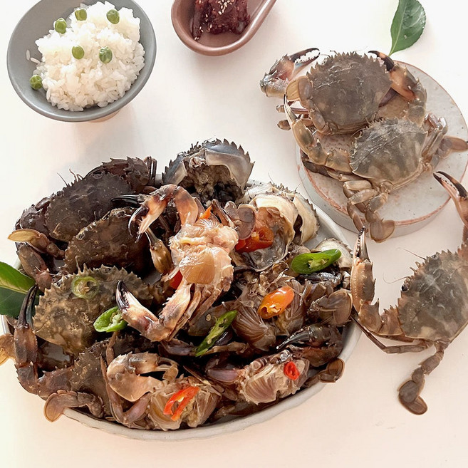 여수순이네밥상 돌게 간장게장 소 / 중, 3kg, 1개