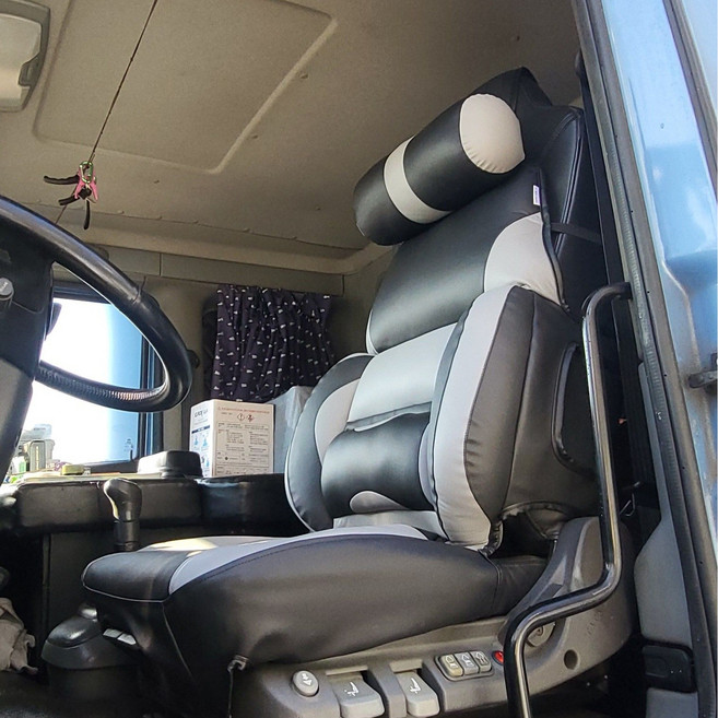 대형화물차 트럭 운전석 리무진 시트커버 1P / 엑시언트 타타대우 맥쎈 프리마 노부스 메가트럭 MAN 볼보 스카니아 파비스 이마이티 포터2 화물차 전차종호환, 1개, 그레이블랙