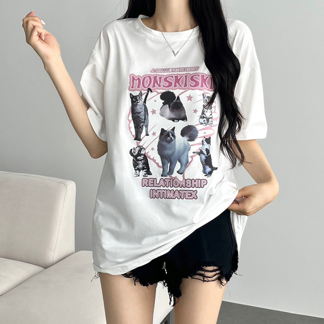 어나더뷰 1561 치키 캣월드 고양이 프린팅 오버핏 라운드 박시 반팔 티셔츠 키치룩 데일리룩 스트릿